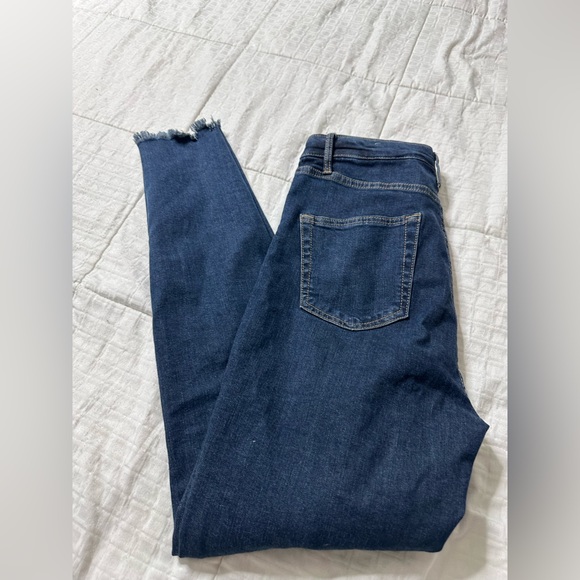 Universal thread highest rise skinny jeans size 8 - Picture 3 of 6